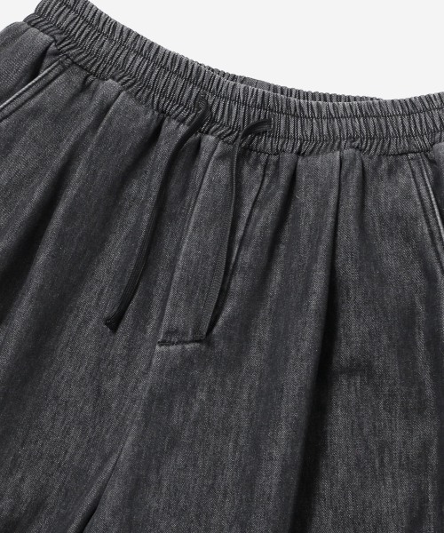 ADHOC（アドホック）の「メンズ バルーンフィット デニムパンツ (ブラック) (HCBDP11)（デニムパンツ・メンズ・その他・76/81）」の3枚目の写真