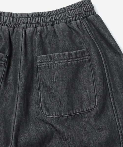 ADHOC（アドホック）の「メンズ バルーンフィット デニムパンツ (ブラック) (HCBDP11)（デニムパンツ・メンズ・その他・76/81）」の4枚目の写真