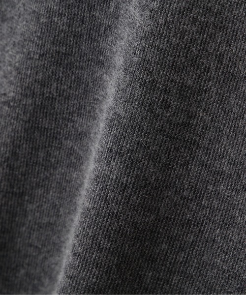 YLEVE(イレーヴ)の「YLEVE / CASHMERE SILK KNIT PULL OVER(ニット/セーター・レディース・ブラック/グレー・1)」の9枚目の写真