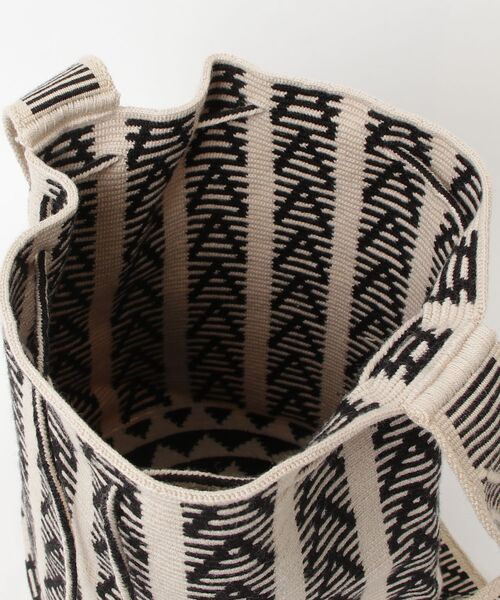 MASSIVE STORE（マッシブストア）の「【Luna Opera/ルナオペラ】WAYUU BAG L / CREAM（ショルダーバッグ・メンズ・ホワイト系その他2・FREE）」の4枚目の写真