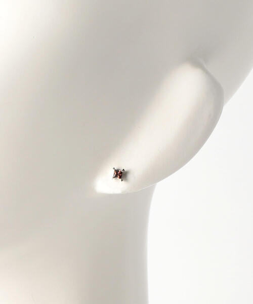 BEAUTY&YOUTH UNITED ARROWS（ビューティーアンドユースユナイテッドアローズ）の「BY キュービック ジルコニア ピアス（ピアス（片耳用）・メンズ・ゴールド/シルバー/その他1・フリー）」の4枚目の写真