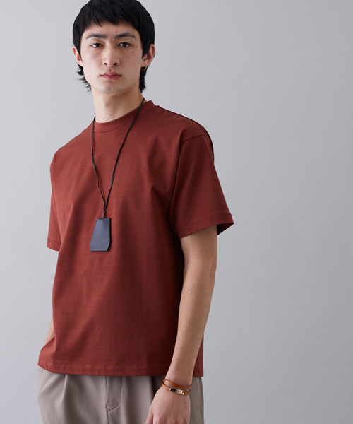 STUDIOUS(ステュディオス)の「ペルヴィアンUネックT(Tシャツ/カットソー・メンズ・ブラック/オフホワイト/ブラウン/ライトグリーン/ブルー・2/1/3)」の3枚目の写真