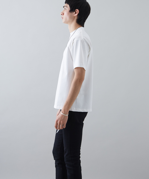 STUDIOUS(ステュディオス)の「ペルヴィアンUネックT(Tシャツ/カットソー・メンズ・ブラック/オフホワイト/ブラウン/ライトグリーン/ブルー・2/1/3)」の16枚目の写真