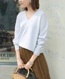 ウールニュアンスVネックニット◆