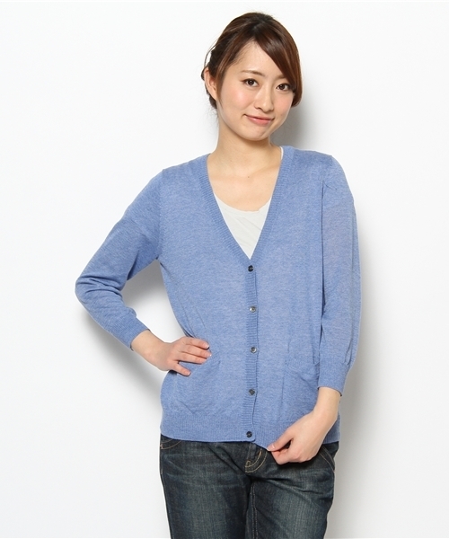 JOURNAL STANDARD(ジャーナルスタンダード)の「エアリーテンジク Vネックカーディガン#(カーディガン/ボレロ・レディース・ネイビー/ピンク/サックスブルー/オレンジ/イエロー/グリーン/ライトグリーン・MEDIUM/SMALL)」の5枚目の写真