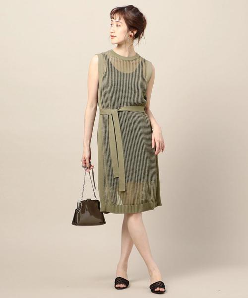 BEAUTY&YOUTH UNITED ARROWS（ビューティーアンドユースユナイテッドアローズ）の「BY コットンメッシュバックスリットノースリーブワンピース о（ワンピース・レディース・ベージュ/オリーブ・FREE）」の2枚目の写真