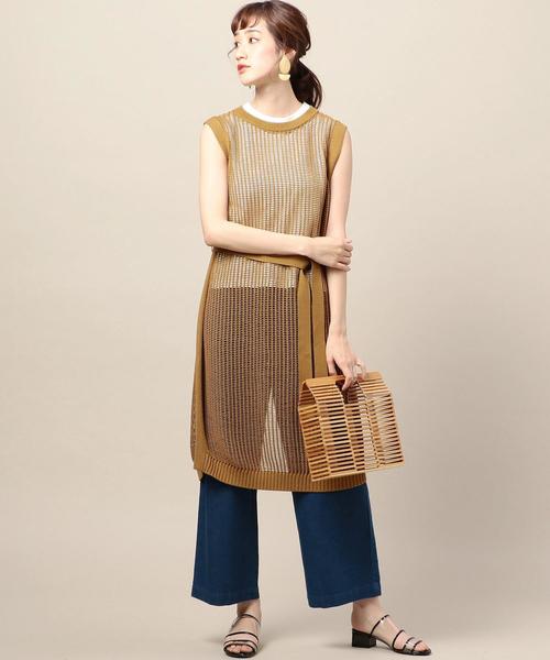 BEAUTY&YOUTH UNITED ARROWS（ビューティーアンドユースユナイテッドアローズ）の「BY コットンメッシュバックスリットノースリーブワンピース о（ワンピース・レディース・ベージュ/オリーブ・FREE）」の4枚目の写真