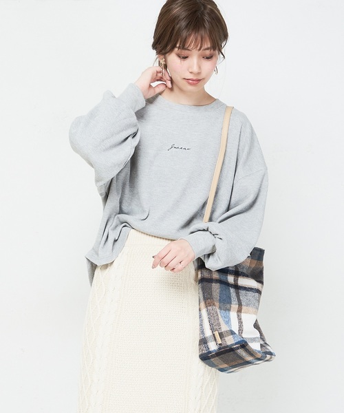 natural couture（ナチュラルクチュール）の「ちびロゴ刺繍入りワッフルロンT（Tシャツ/カットソー・レディース・ブラック/アイボリー/トップグレー/ピンク系その他・FREE）」の14枚目の写真