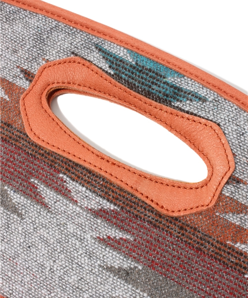 Another Edition（アナザーエディション）の「AE[EC]NATIV CLT（クラッチバッグ・レディース・ブラック/シャーベット・フリー）」の8枚目の写真