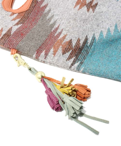 Another Edition（アナザーエディション）の「AE[EC]NATIV CLT（クラッチバッグ・レディース・ブラック/シャーベット・フリー）」の10枚目の写真