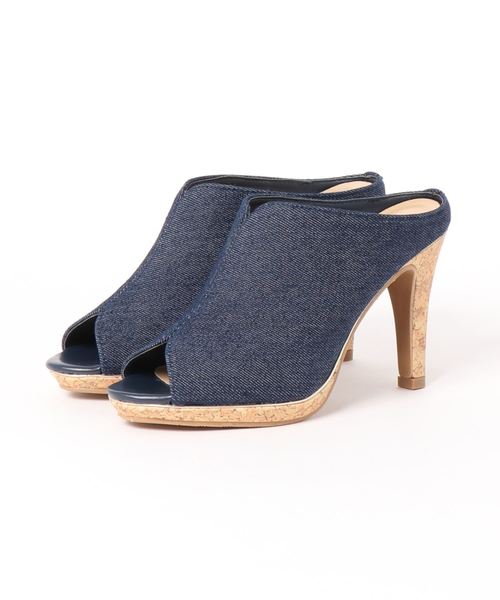 GeeRA（ジーラ）の「【匠】優しい履き心地のストーム付ミュール（サンダル・レディース・ベージュ/ブラック/ホワイト/ネイビー・MEDIUM/X-LARGE/LARGE/SMALL）」の4枚目の写真