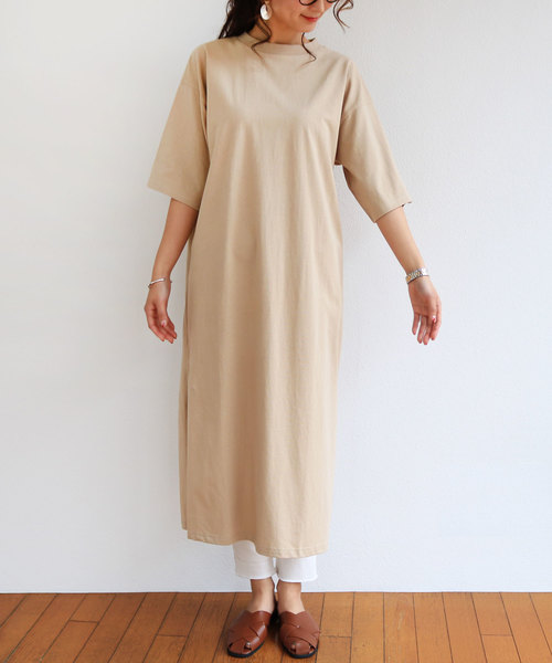 andme（アンドミー）の「コットン天竺半袖マキシ丈Tシャツ