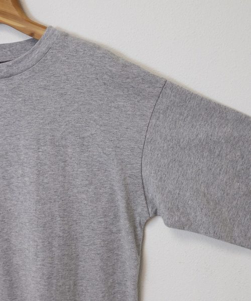 andme(アンドミー)の「コットン天竺半袖マキシ丈Tシャツワンピース(ワンピース・レディース・グレー/チャコールグレー/ベージュ/カーキ/ブラック/オフホワイト・M)」の14枚目の写真