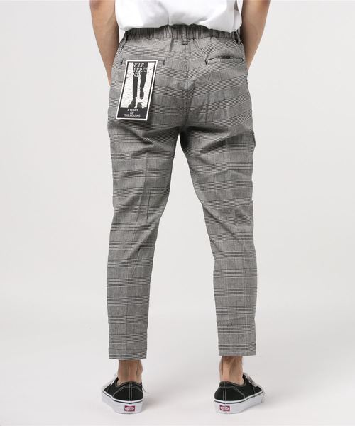 8(eight)(エイト)の「チェック スキニーパンツ テーパード アンクル丈(チノパンツ・メンズ・ブラック/グレー系その他/チャコールグレー・MEDIUM/LARGE)」の4枚目の写真