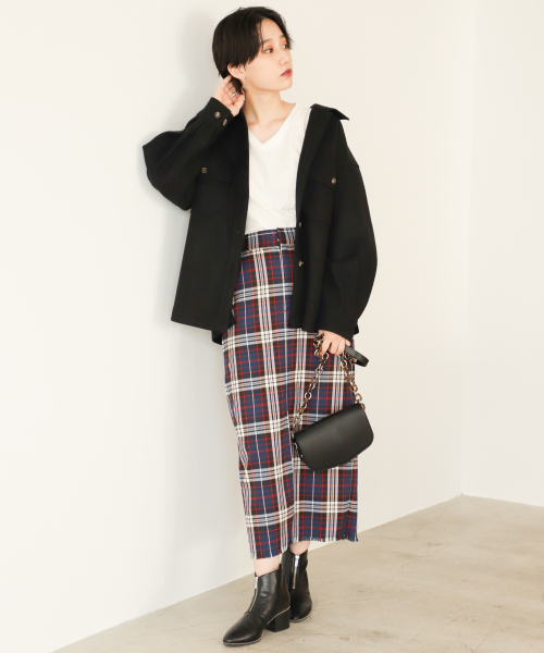 PAGEBOY（ページボーイ）の「コアジャージCPOジャケット（ブルゾン・レディース・ブラック/オフホワイト/モカ/ダークブラウン・FREE）」の9枚目の写真