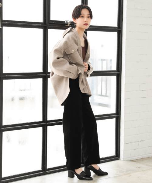 PAGEBOY（ページボーイ）の「コアジャージCPOジャケット（ブルゾン・レディース・ブラック/オフホワイト/モカ/ダークブラウン・FREE）」の15枚目の写真