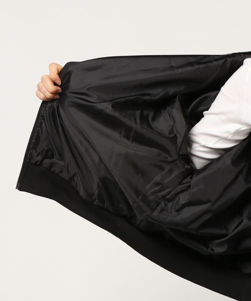 GeeRA(ジーラ)の「フェイクファーパーカーブルゾン(ブルゾン・レディース・ブラック/アイボリー・LARGE/X-LARGE/MEDIUM)」の8枚目の写真