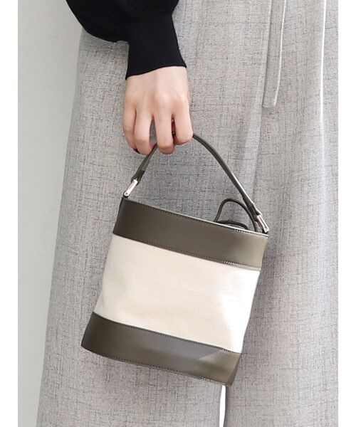 MURUA（ムルーア）の「Switching BAG（ハンドバッグ・レディース・カーキ/ブラウン・FREE）」の2枚目の写真