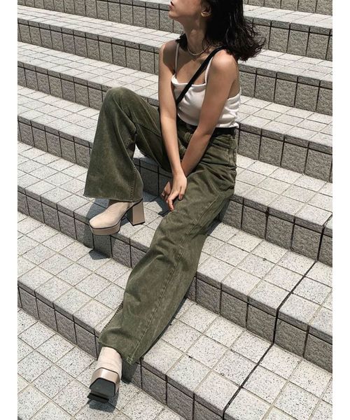 EVRIS（エヴリス）の「SIMPLEワイドデニムパンツ（デニムパンツ・レディース・ホワイト/ブラウン/カーキ・SMALL/MEDIUM）」の6枚目の写真