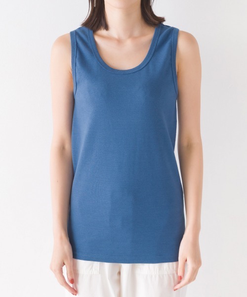 OMNES（オムネス）の「ストレッチジャガード　タンクトップ（タンクトップ・レディース・ホワイト系その他/ホワイト系その他2/杢グレー/ブラック/ホワイト/ネイビー/チャコールグレー/ベージュ/ブルー/ブラック系その他2・MEDIUM/SMALL）」の10枚目の写真