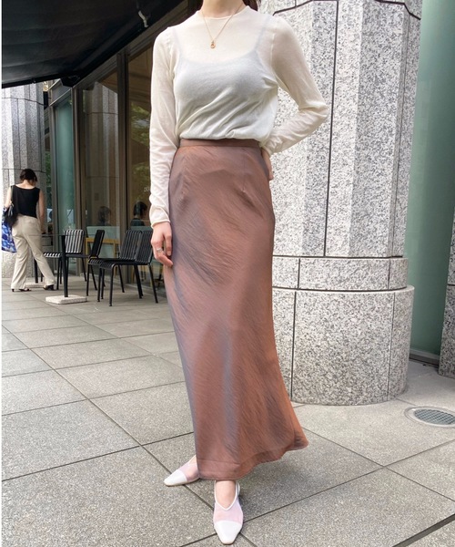 flowriri（フロウリリ）の「flowriri　サテンバイアススカート（スカート・レディース・ブラウン/ベージュ・FREE）」の5枚目の写真