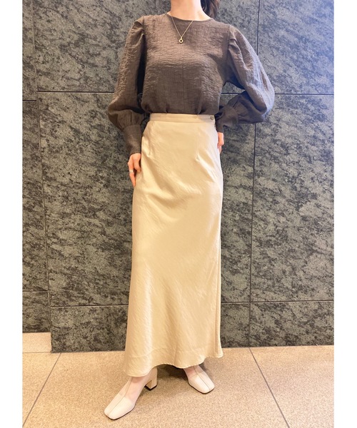 flowriri（フロウリリ）の「flowriri　サテンバイアススカート（スカート・レディース・ブラウン/ベージュ・FREE）」の13枚目の写真