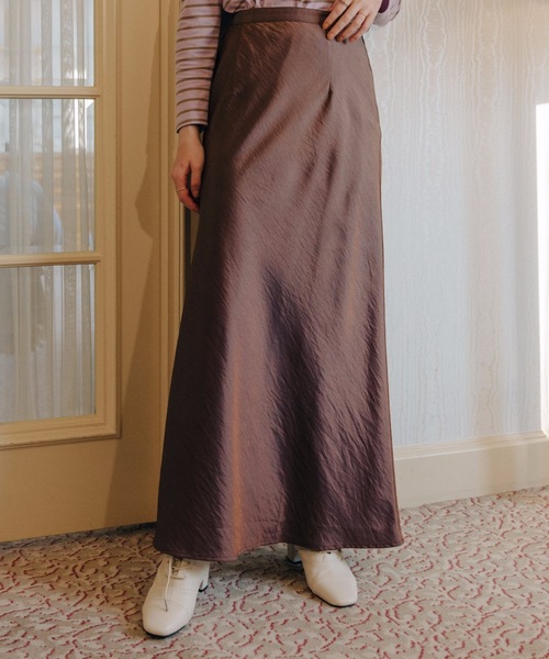 flowriri（フロウリリ）の「flowriri　サテンバイアススカート（スカート・レディース・ブラウン/ベージュ・FREE）」の21枚目の写真