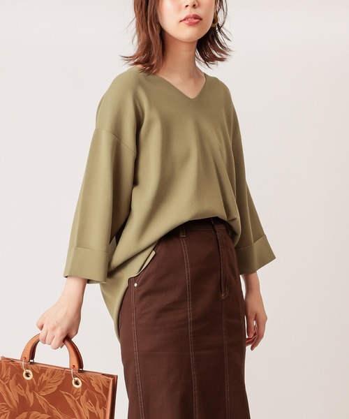 natural couture（ナチュラルクチュール）の「フワ軽スポンジヤーンストレートスリーブニット（ニット/セーター・レディース・ベージュ/カーキ/アイボリー/ラベンダー・FREE）」の3枚目の写真