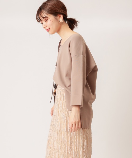 natural couture（ナチュラルクチュール）の「フワ軽スポンジヤーンストレートスリーブニット（ニット/セーター・レディース・ベージュ/カーキ/アイボリー/ラベンダー・FREE）」の21枚目の写真