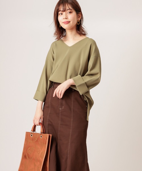 natural couture（ナチュラルクチュール）の「フワ軽スポンジヤーンストレートスリーブニット（ニット/セーター・レディース・ベージュ/カーキ/アイボリー/ラベンダー・FREE）」の11枚目の写真