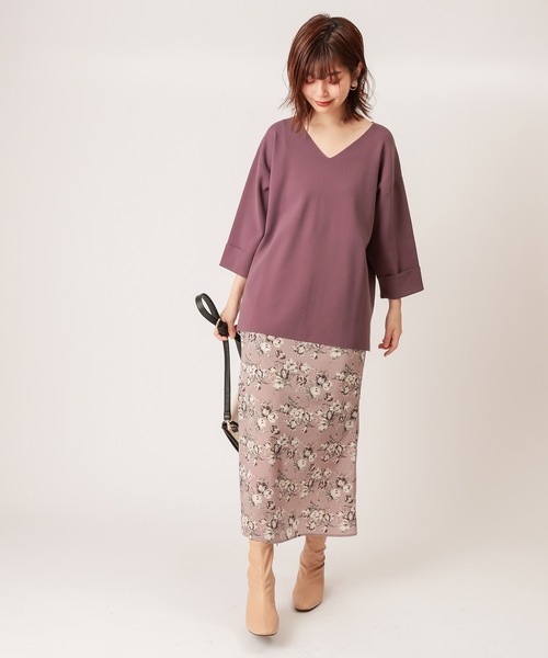 natural couture（ナチュラルクチュール）の「フワ軽スポンジヤーンストレートスリーブニット（ニット/セーター・レディース・ベージュ/カーキ/アイボリー/ラベンダー・FREE）」の9枚目の写真