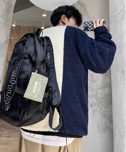 neos（ネオス）の「【neos -addictive design-】ルーズシルエット シープボア クルーネック バイカラー トレーナー（スウェット・メンズ・オフホワイト/ホワイト×ネイビー/ブラック/ベージュ/カーキ/ネイビー・MEDIUM/LARGE/X-LARGE）」の17枚目の写真