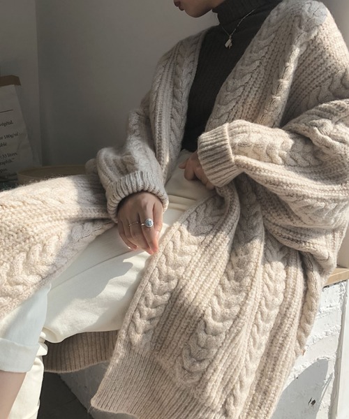 Doula Doula（ドゥーラドゥーラ）の「ケーブルニットロングカーディガン（カーディガン/ボレロ・レディース・ベージュ/グレー/ブラウン/ブラック・FREE）」の7枚目の写真