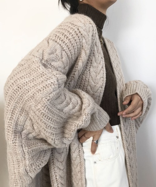 Doula Doula（ドゥーラドゥーラ）の「ケーブルニットロングカーディガン（カーディガン/ボレロ・レディース・ベージュ/グレー/ブラウン/ブラック・FREE）」の10枚目の写真