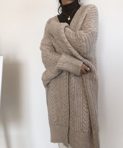 Doula Doula（ドゥーラドゥーラ）の「ケーブルニットロングカーディガン（カーディガン/ボレロ・レディース・ベージュ/グレー/ブラウン/ブラック・FREE）」の12枚目の写真