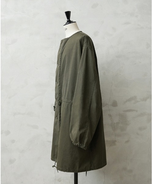 WAIPER.inc（ワイパーインク）の「新品 米軍 1960’s U.S.ARMY VESICANT ガスプロテクティブコート WAIPER.inc（ミリタリージャケット・メンズ・オリーブ・S/M/L/XL）」の2枚目の写真