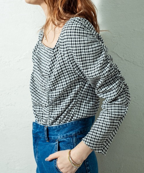 mystic（ミスティック）の「シャーリングチェックブラウス（シャツ/ブラウス・レディース・オフホワイト/ブラック/ベージュ・FREE）」の8枚目の写真