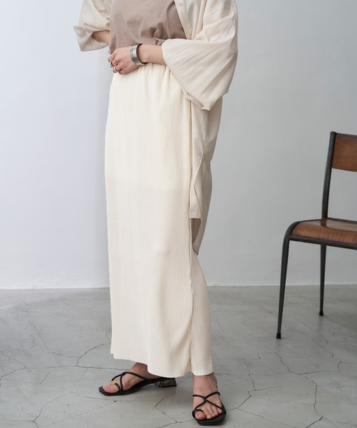 Chaco closet（チャコ クローゼット）の「プリーツストレートロングスカート（スカート・レディース・チャコールグレー/ライトグレー/ブラック/ブルー/ライトグリーン/アイボリー/グレー系その他/グレイッシュベージュ/コーラル・FREE）」の10枚目の写真