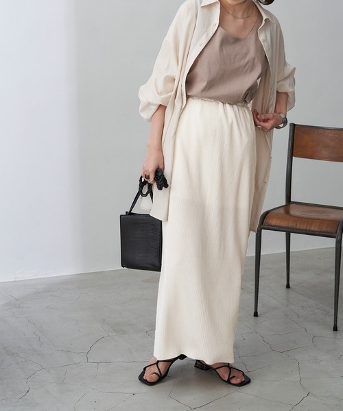 Chaco closet（チャコ クローゼット）の「プリーツストレートロングスカート（スカート・レディース・チャコールグレー/ライトグレー/ブラック/ブルー/ライトグリーン/アイボリー/グレー系その他/グレイッシュベージュ/コーラル・FREE）」の13枚目の写真