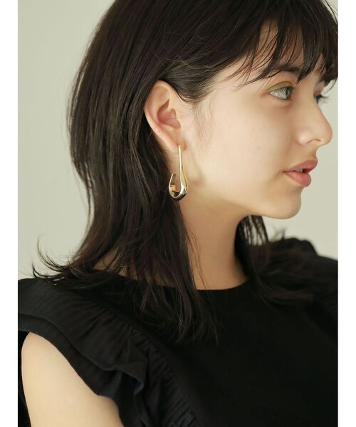 LAGUNAMOON（ラグナムーン）の「ラウンドウェーブピアス（ピアス（両耳用）・レディース・シルバー/ゴールド・FREE）」の7枚目の写真