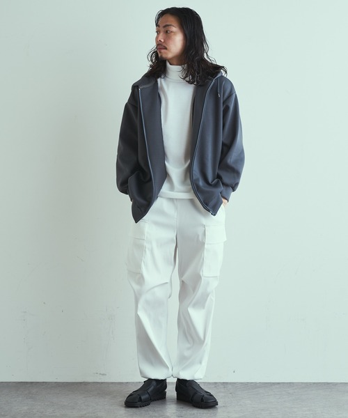 Lui's(ルイス)の「プレミアムダンボールZIPパーカー(パーカー・メンズ・ライトグレー/チャコールグレー/ブルー・FREE)」の7枚目の写真