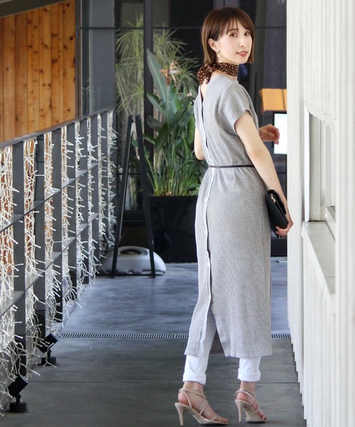 ElegChic(エレグシック)の「ワッフルボタンワンピース(ワンピース・レディース・ブラック/グレー/オフホワイト・XL/M)」の18枚目の写真