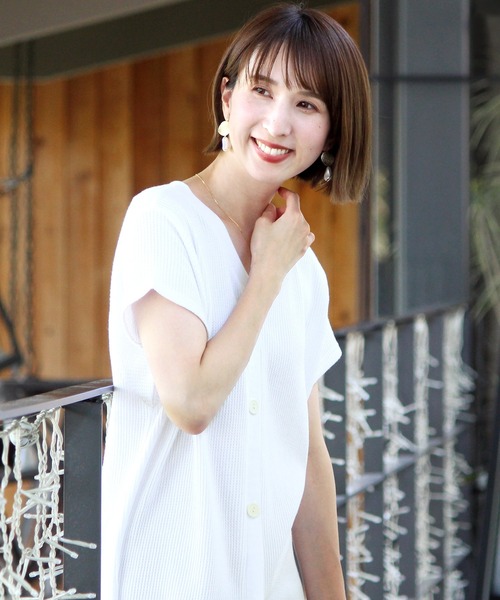 ElegChic(エレグシック)の「ワッフルボタンワンピース(ワンピース・レディース・ブラック/グレー/オフホワイト・XL/M)」の21枚目の写真