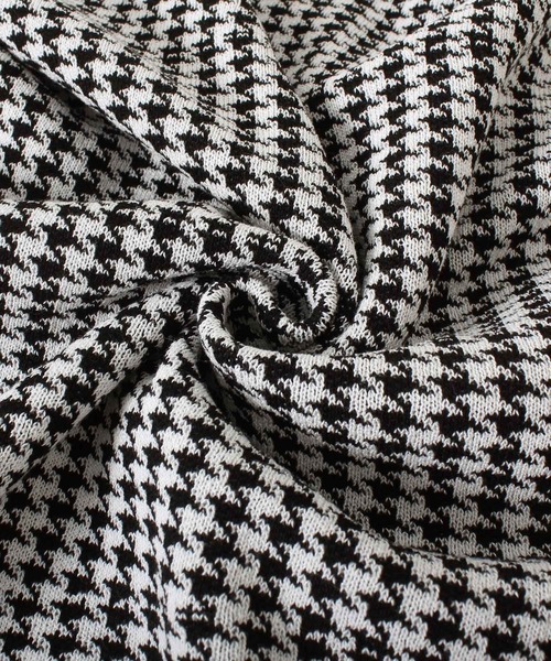 Primazel（プリマゼル）の「千鳥柄サマーニットフレアミニワンピース（ワンピース・レディース・ブラック・M）」の2枚目の写真