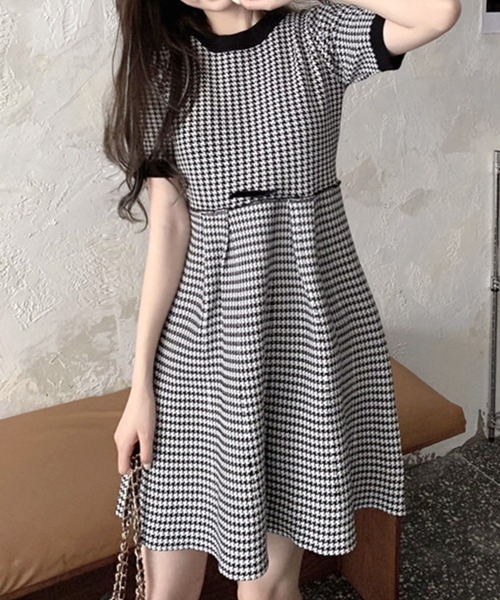 Primazel（プリマゼル）の「千鳥柄サマーニットフレアミニワンピース（ワンピース・レディース・ブラック・M）」の8枚目の写真