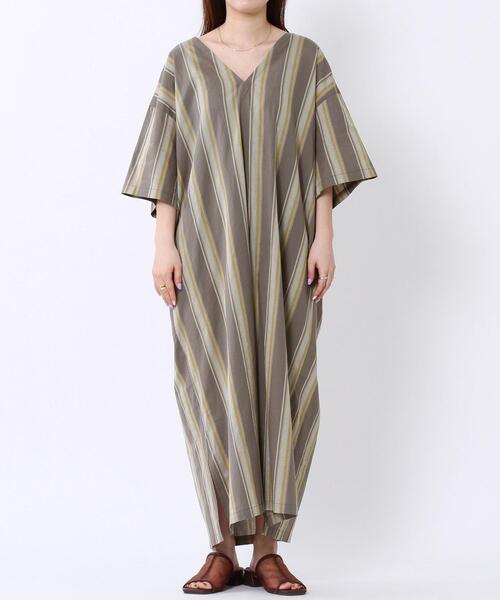 coen（コーエン）の「2WAYバックツイストストライプワンピース（ワンピース・レディース・ケリー/ダークグレー/シャーベット・LARGE/MEDIUM）」の20枚目の写真