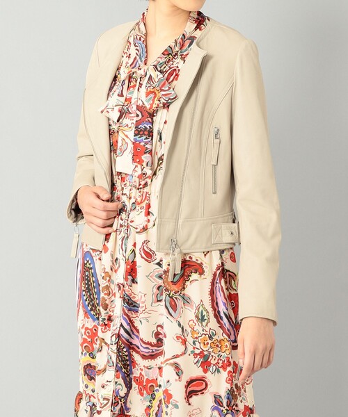 GRACE CONTINENTAL（グレースコンチネンタル）の「レースアップライダースジャケット（ライダースジャケット・レディース・ブラック/ベージュ/ブラウン・38/36）」の3枚目の写真