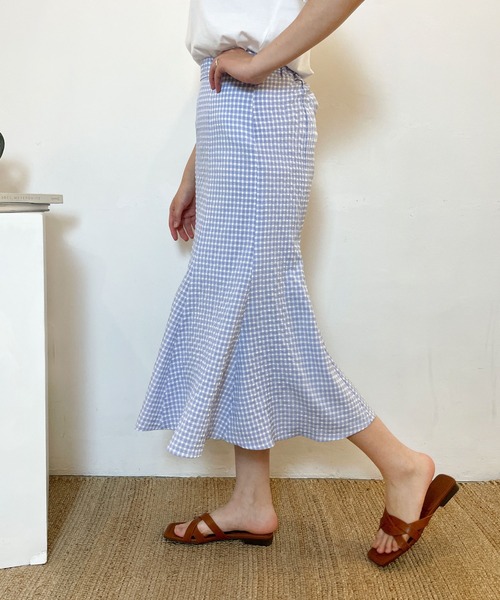 CEMONEMO（セモネモ）の「ワッシャー加工 ギンガムチェック フレアスカート（スカート・レディース・ライトブルー/ベージュ/ネイビー・FREE）」の11枚目の写真