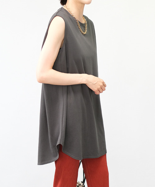 ＡＮＤＪ（アンドジェイ）の「ラウンドヘムタンクトップ（タンクトップ・レディース・ホワイト/チャコール/ブラック/テラコッタ・M）」の4枚目の写真