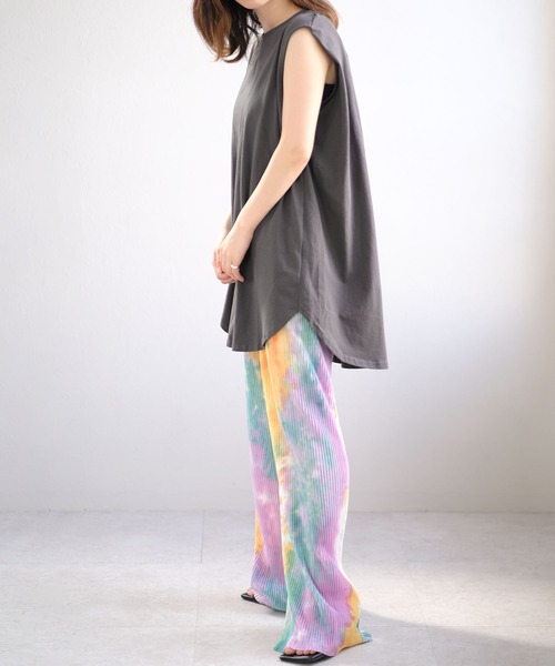 ＡＮＤＪ（アンドジェイ）の「ラウンドヘムタンクトップ（タンクトップ・レディース・ホワイト/チャコール/ブラック/テラコッタ・M）」の12枚目の写真